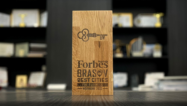 Forbes romania Noiembrie 2022 thumb 1